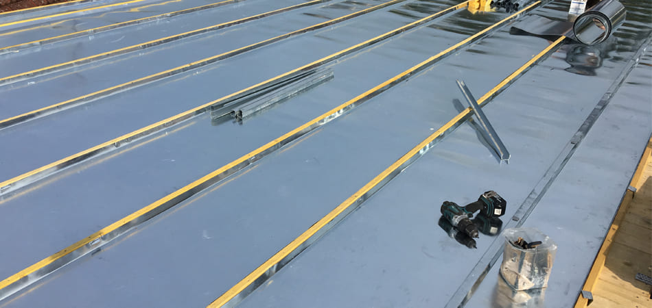 Couverture de toit en zinc